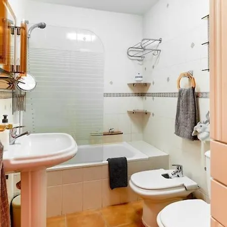 Magerit, Entire 5 Minutes Easy Walk To Sandy