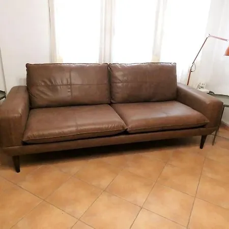 Magerit, Entire 5 Minutes Easy Walk To Sandy Holiday home *