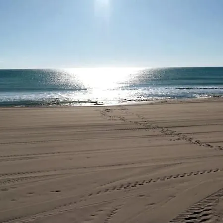 Holiday home Magerit, Entire 5 Minutes Easy Walk To Sandy La Mata (Torrevieja)